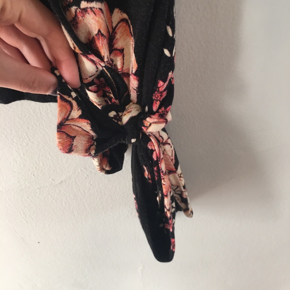 floral knit top - Picture 5 of 6